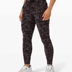 Lululemon Ready to Rulu Jogger Camo Size 8
